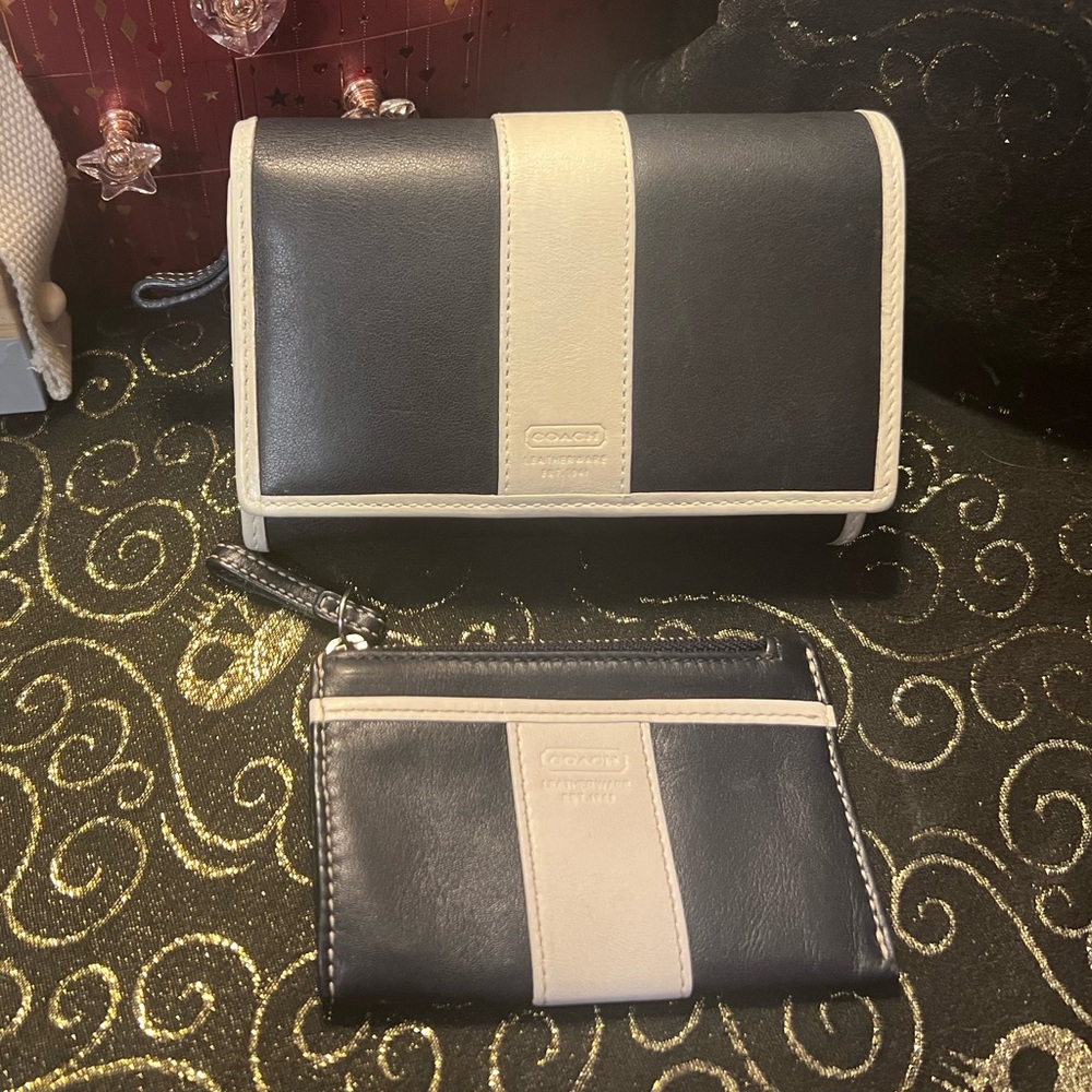 Coach Navy Blue and Cream Leather Wallet & Coin Purse 2 pc Duo - Picture 4 of 16